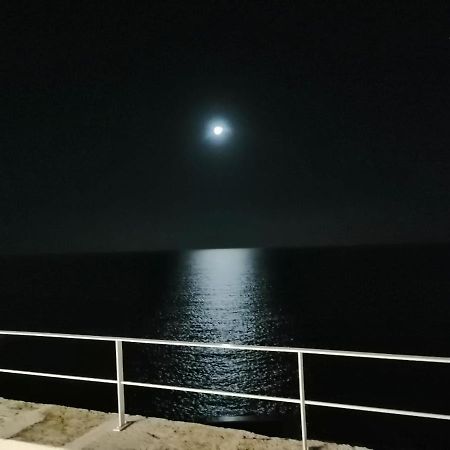 B&B Vistazzurra - Casa Saldarelli Giovinazzo Exteriör bild